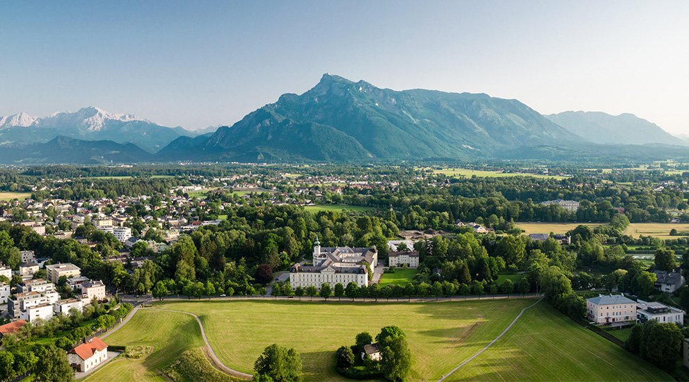 Sweden Conducts Trials of a Blockchain Smart Contracts Technology for Land Registry